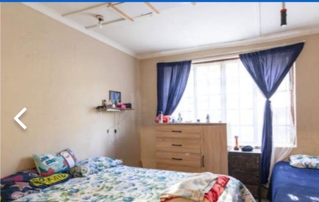 4 Bedroom Property for Sale in Abbotsford Eastern Cape